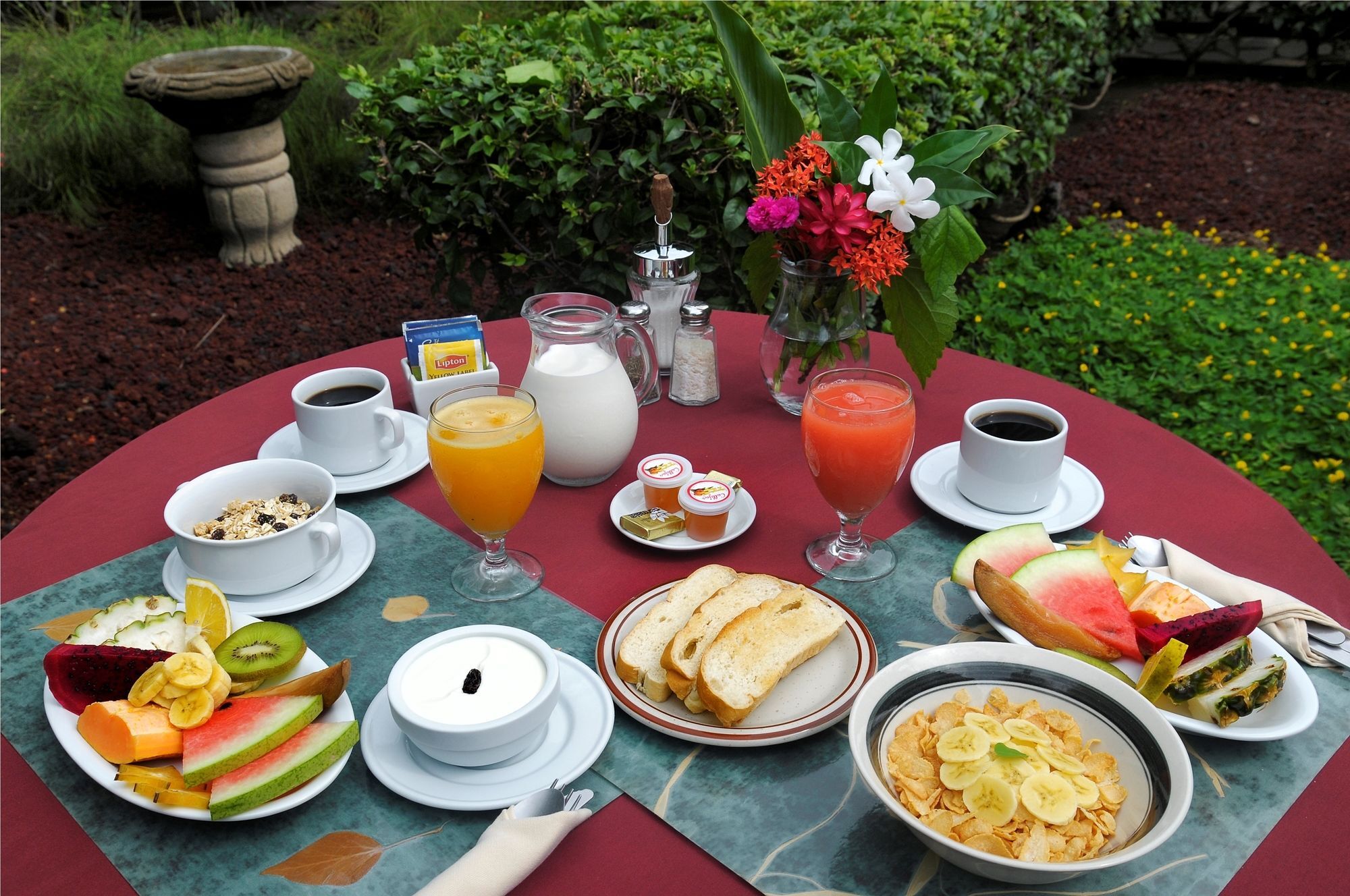 Hotel Patio Del Malinche Гранада Экстерьер фото