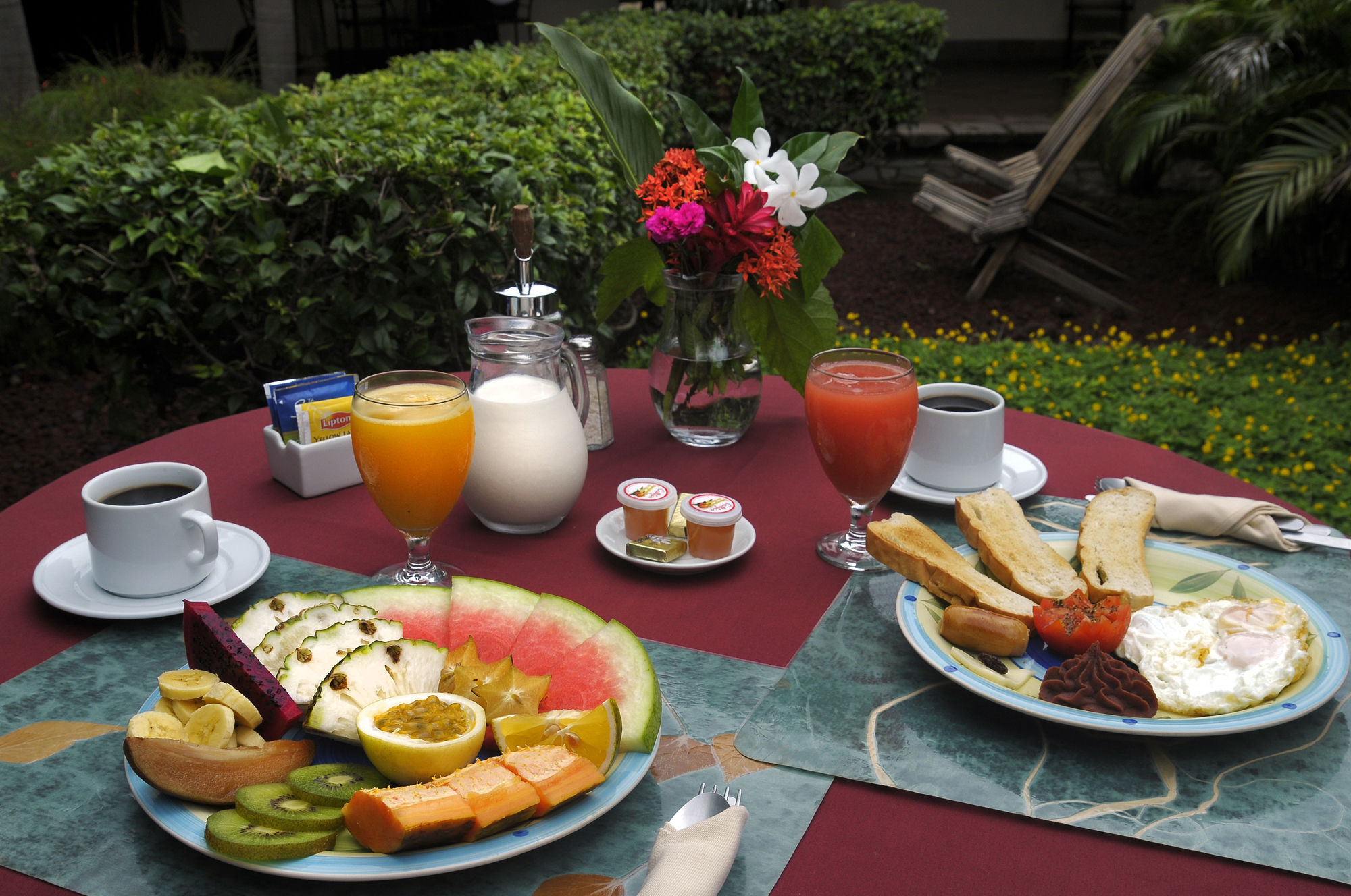 Hotel Patio Del Malinche Гранада Экстерьер фото